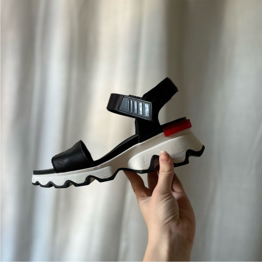 SOREL Kinetic™ Impact Y-Strap High Sandal